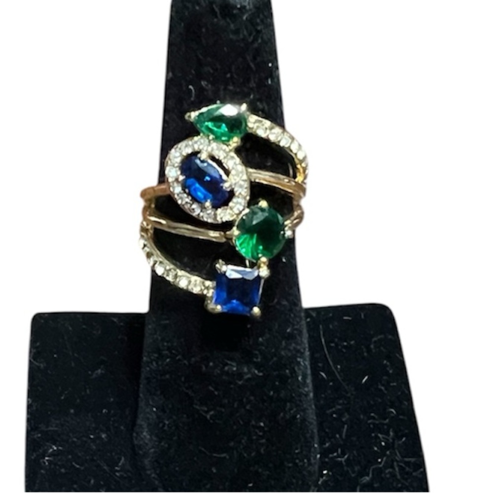 Avon Signature Collection Fireworks Cocktail Ring NIB Sz 6 Gold Tone Blue Green